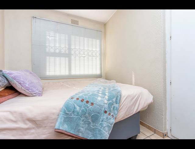 3 BEDROOM APARTMENT BLOCK FOR SALE IN RIDGEWAY